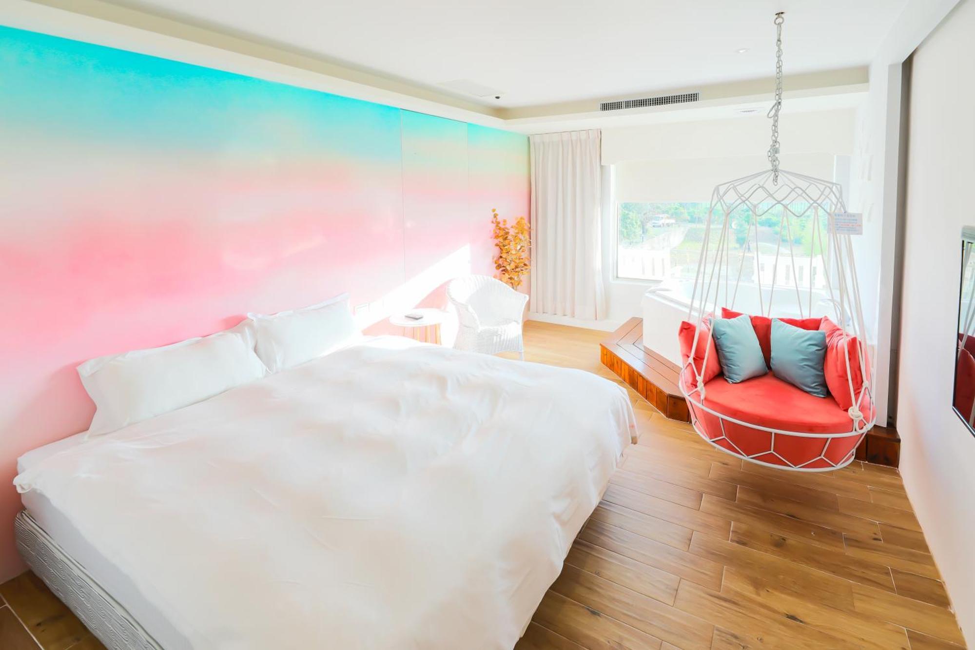 ננואן Lovestar Lakeside Hotel - Stars Building חדר תמונה
