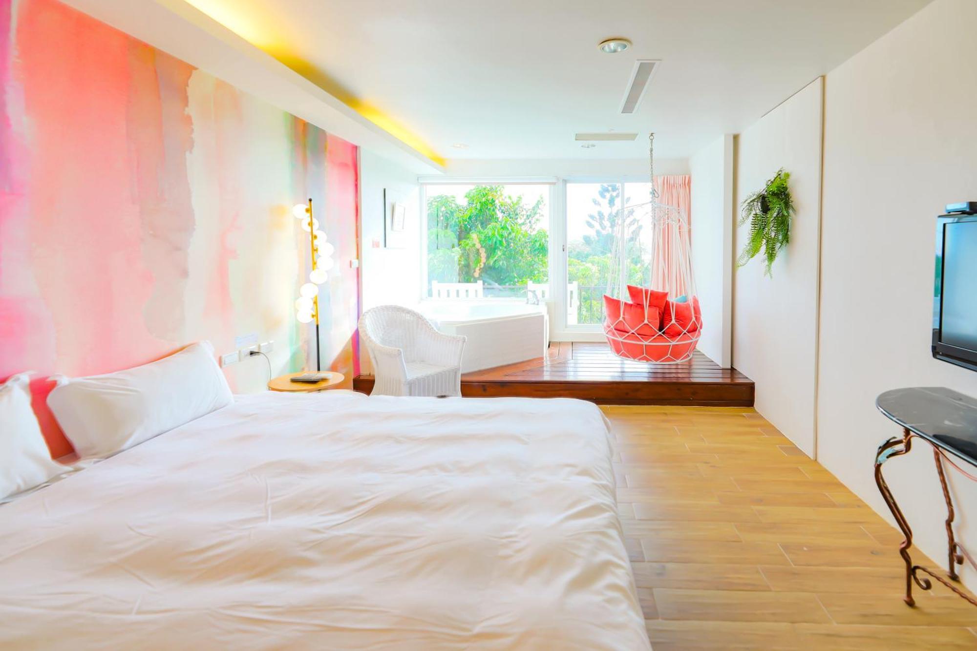 ננואן Lovestar Lakeside Hotel - Stars Building חדר תמונה